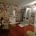 D Hotes Le Labyrinthe Du Peintre 3* Bransat