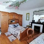 D Hotes Le Labyrinthe Du Peintre Bransat