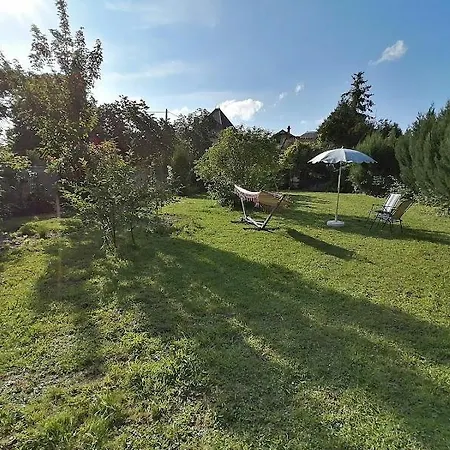 D Hôtes Le Labyrinthe Du Peintre *