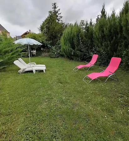 D Hôtes Le Labyrinthe Du Peintre