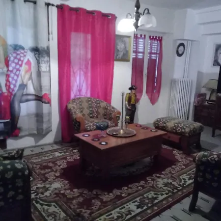 לינה וארוחת בוקר D Hotes Le Labyrinthe Du Peintre 3*