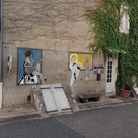 D Hôtes Le Labyrinthe Du Peintre Couette-café Bransat