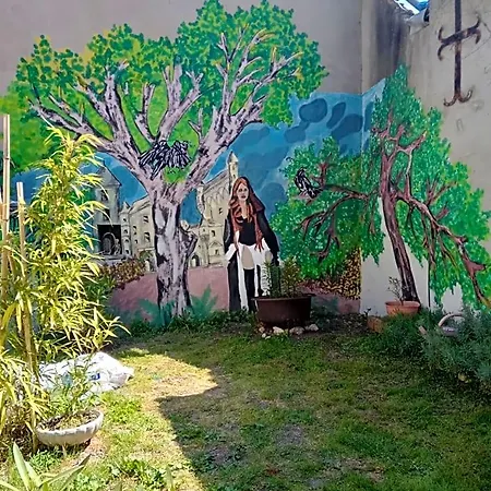 D Hôtes Le Labyrinthe Du Peintre Bransat