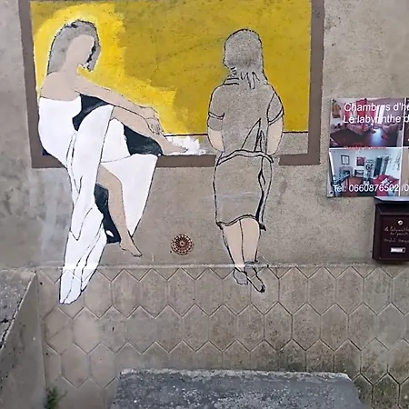 Couette-café D Hôtes Le Labyrinthe Du Peintre
