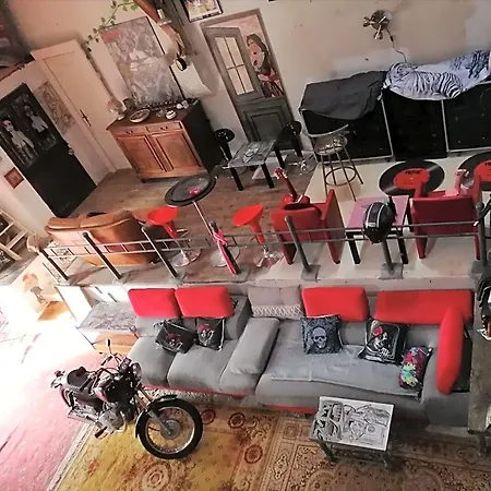 D Hotes Le Labyrinthe Du Peintre Nocleg ze śniadaniem 3*