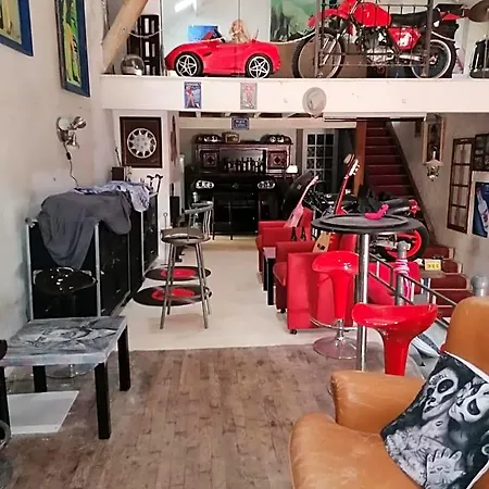 D Hôtes Le Labyrinthe Du Peintre 3*