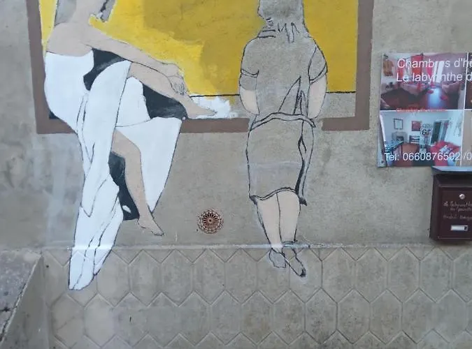 D Hôtes Le Labyrinthe Du Peintre Alojamento de Acomodação e Pequeno-almoço 3*